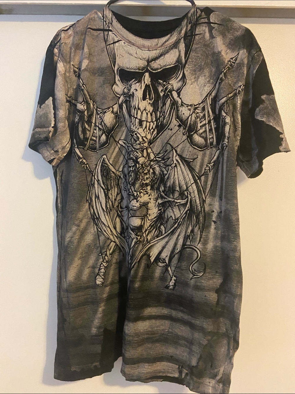 Affliction Graphic Skull & Dragon Short Sleeve T‑Shirt - Black/Grey  Large